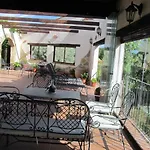Turisticos Sanahuja Apartman Valbona