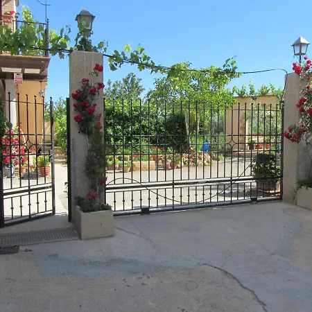 Turisticos Sanahuja Valbona (Teruel)