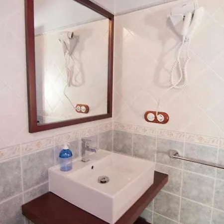 Turisticos Sanahuja Valbona (Teruel)