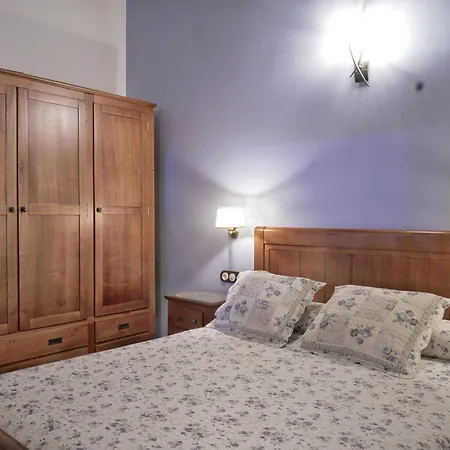 Turisticos Sanahuja * Valbona (Teruel)