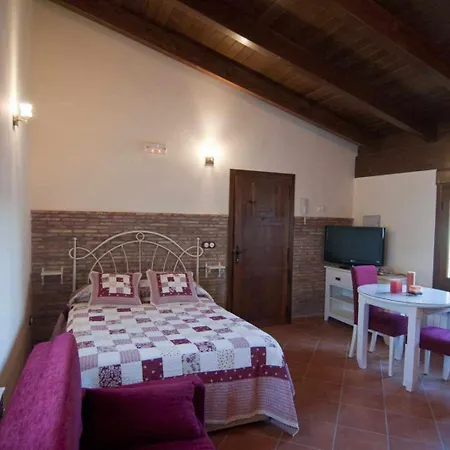 Turisticos Sanahuja Apartment Valbona