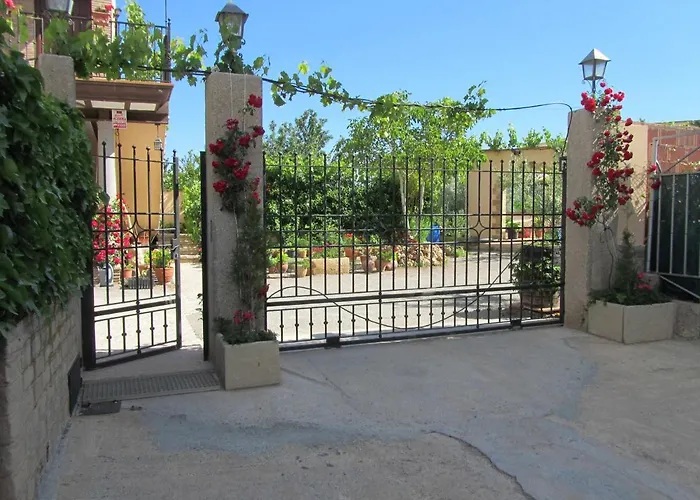 Turisticos Sanahuja Valbona (Teruel)