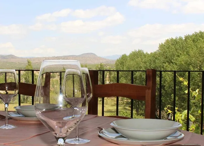 Turisticos Sanahuja * Valbona (Teruel)