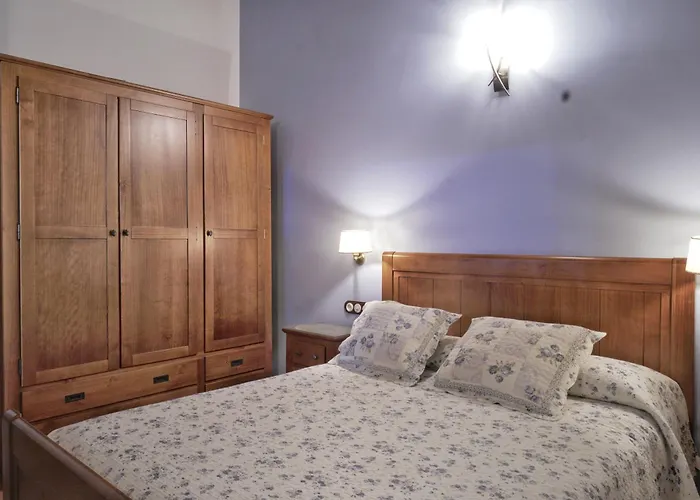 Turisticos Sanahuja * Valbona (Teruel)